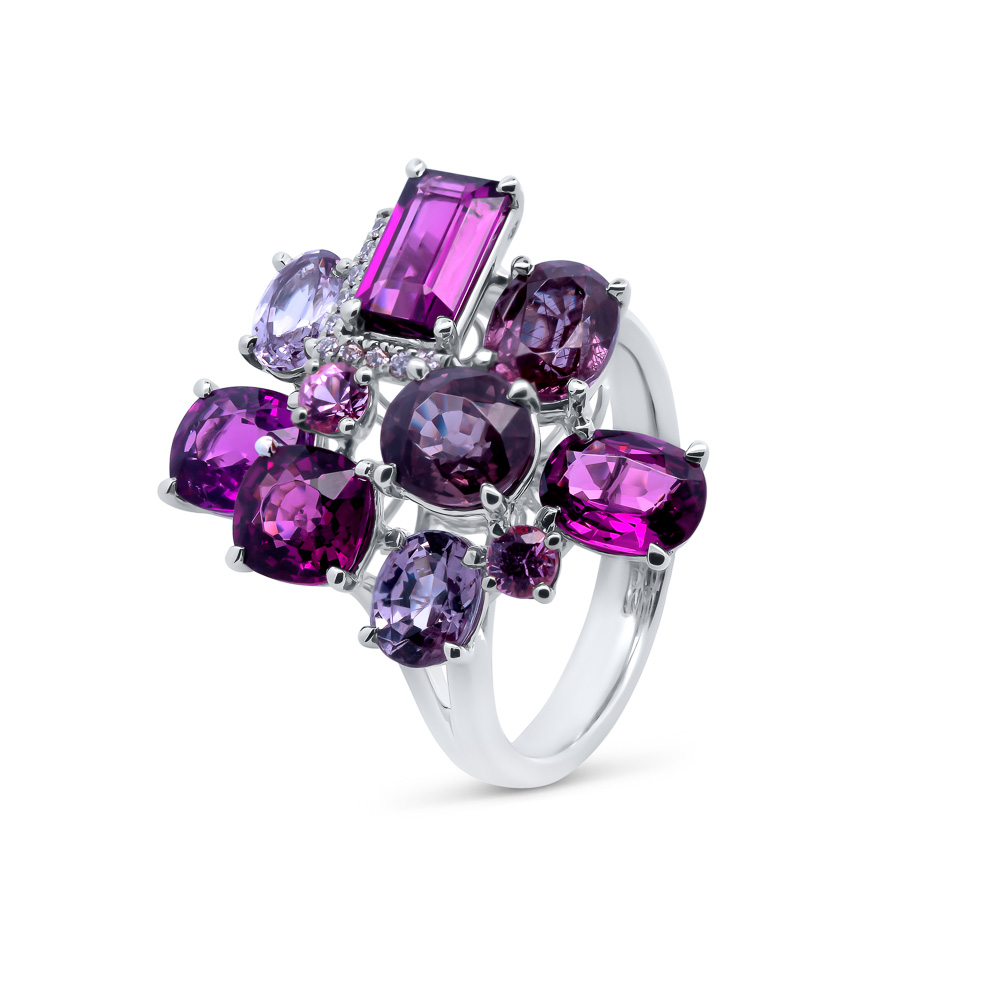 Pink sapphire and garnet ring